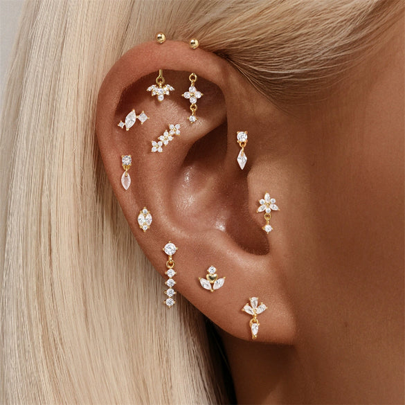 Hotselling Luxury S925 Sterling Silver Butterfly Geometric Zirconia Cartilage Piercing Earrings