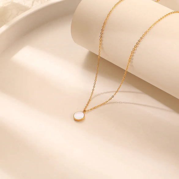 304 Stainless Steel 18K Gold Plated IG Style Elegant Simple Style Polishing Plating Round Necklace
