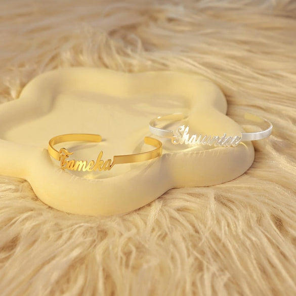 Custom Name Bangle, Personalized Bracelet for Mom, Gold Name Bangle Bracelet, Minimalist Bracelet, Christmas Gift, Personalized Gift for Her