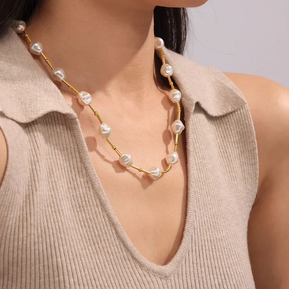 Imitation Pearl Allmatch Clavicle 316L Stainless Steel Necklace French Retro Beaded Stitching Electroplated With True Gold Geometric Style
