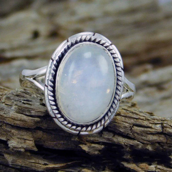 Inlaid Retro Moonstone Fruitshaped Alloy Ring For Unisex With Electroplating Design
