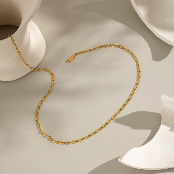 Ins Simple Versatile Popular Women's Summer Stainless Steel Necklace And Bracelet Set With Geometric Pattern And Electroplating
