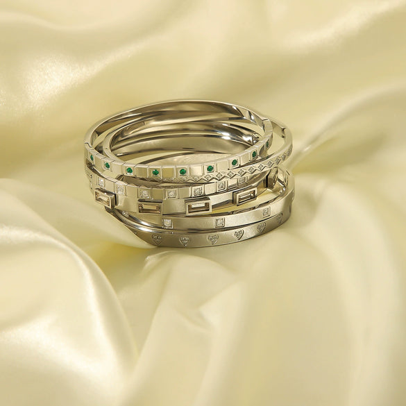Ins Style Stainless Steel Platinumplated Heartshaped Inlaid Zircon Square Diamond Electroplated Bracelet