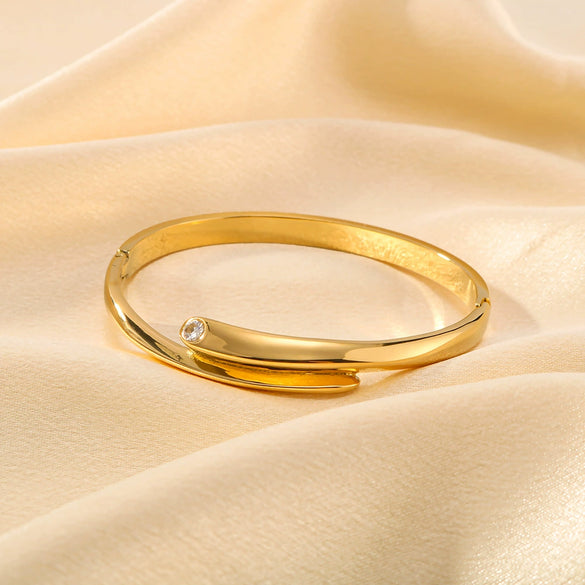 Ins Trendy Minimalist Diamond Design Sense Titanium Steel Irregular Bracelet With 18K Gold Vacuum Plating
