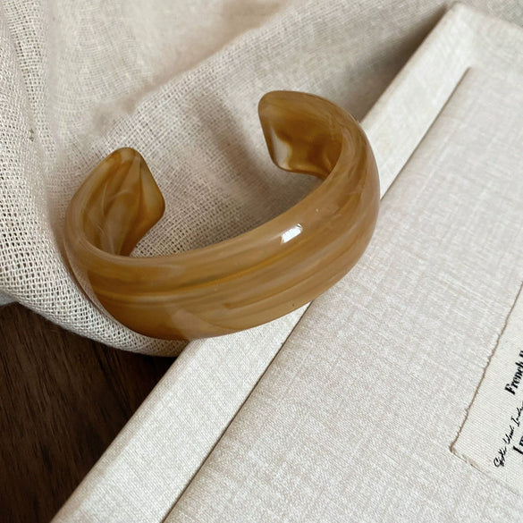 Irregular Geometric Round Opening Handmade Acrylic Bracelet Simple All Match High End Fashion