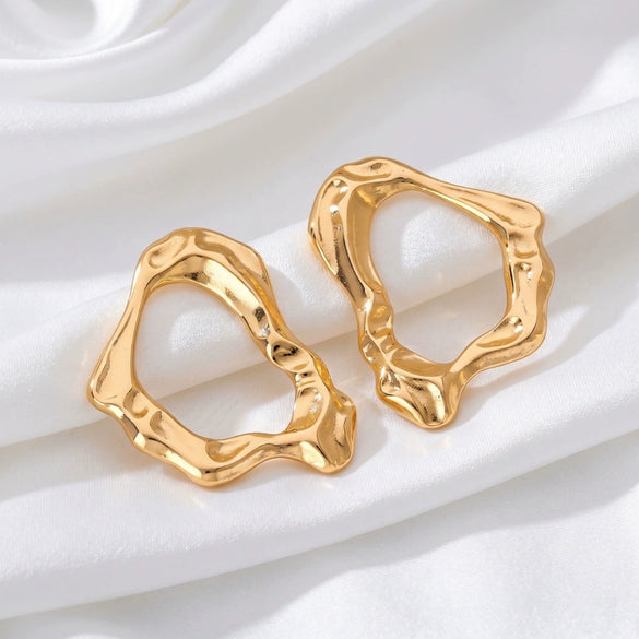 Irregular Liquid Metal Spiral Pleated Stud Earrings Electroplated Alloy Geometric Minimalist Jewelry With Stainless Steel Posts For Women