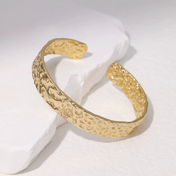 Irregular Stripes Titanium Steel And Stainless Steel Opening Adjustable Bracelet With Electroplating Treatment