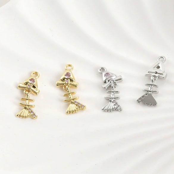 Jewelry Accessories Copper Small Fish Bone Pendant Electroplated With Fine Powder Zirconium And Pearl For Diy