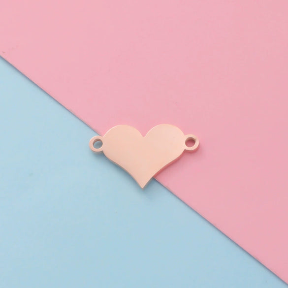 Jewelry Accessories Stainless Steel Heartshaped Love Pattern Laser Electroplated Pendant