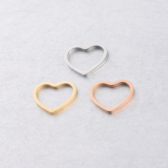 Jewelry Accessories Stainless Steel Hollow Heart Pendant And Ring With Smooth Pattern And Fine Polishing
