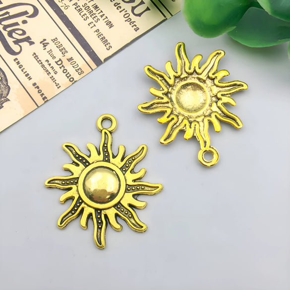 Jewelry Accessories Zinc Alloy Pendant Retro Antique Style Electroplated With Sun Moon Star Pattern