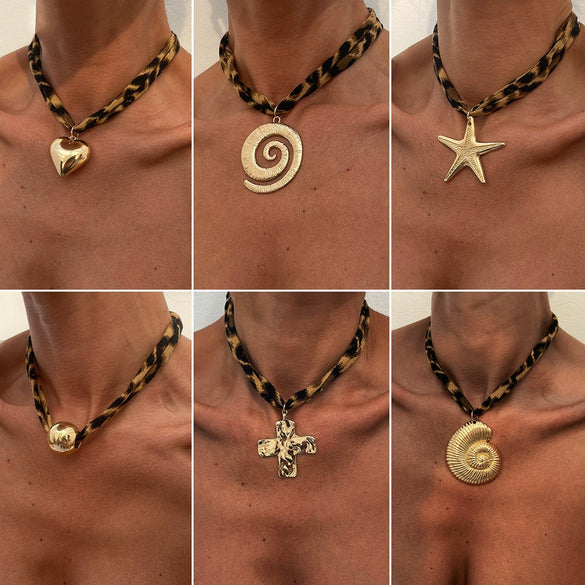 Jewelry Alloy Clavicle Chain Pendant Necklace Geometric Style Electroplating