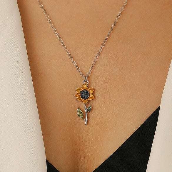 Jewelry Alloy Flower Electroplated Clavicle Chain