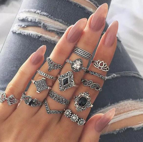 Jewelry Alloy Geometric Black Gemstone Ring Set With Electroplating