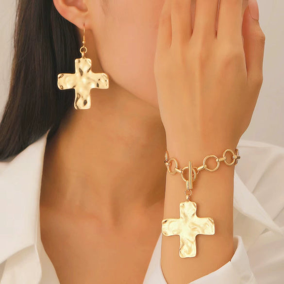 Jewelry Alloy Geometric Cross Pendant Necklace Electroplated Cold Style Clavicle Chain For Women