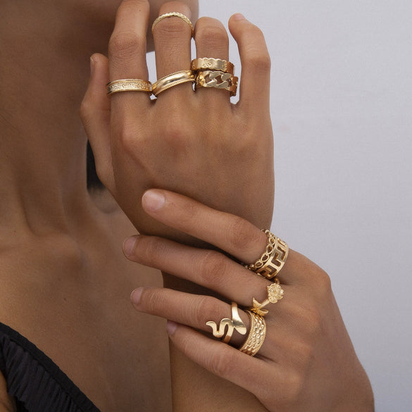 Jewelry Alloy Geometric Ring With Flower Pattern Punk Style Electroplating For Women