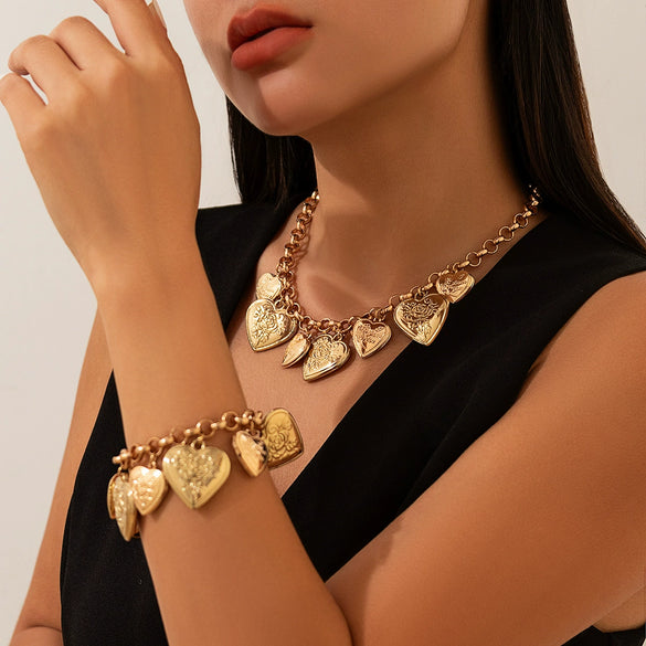 Jewelry Alloy Heart Shape Exaggerated Electroplated Clavicle Chain Necklace