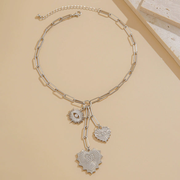 Jewelry Alloy Heartshaped Pendant Clavicle Chain With Zircon And Electroplating For Women