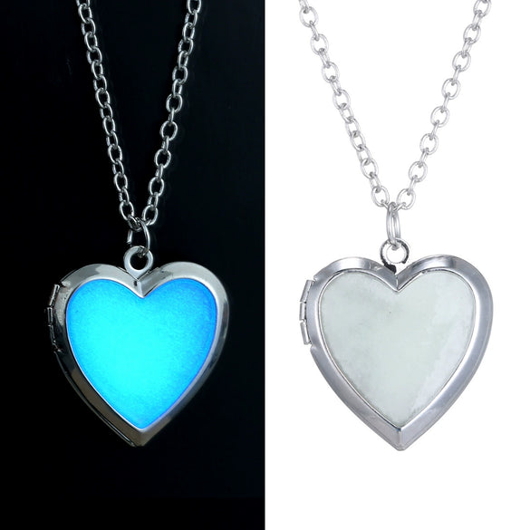 Jewelry Alloy Luminous Hollow Openable Heart Pendant O Chain Necklace For Women Electroplated Simple Geometric Style