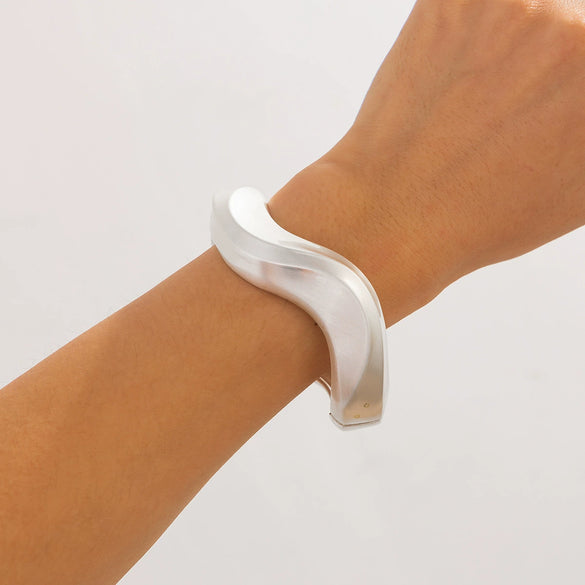 Jewelry Alloy Metal Pleated Irregular Trimming Spring Bracelet Ins Style Electroplated