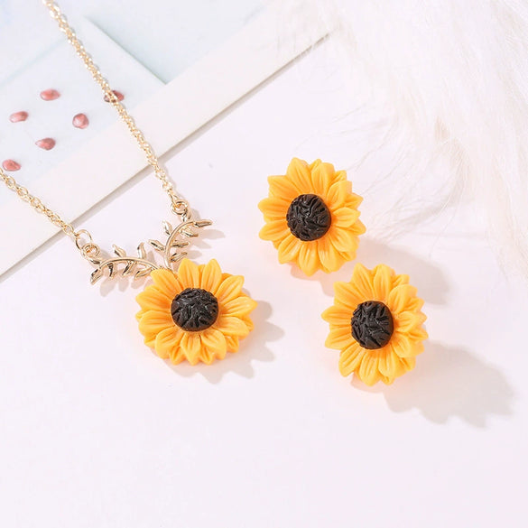 Jewelry Alloy Pearl Sunflower Necklace Earrings For Women Electroplated