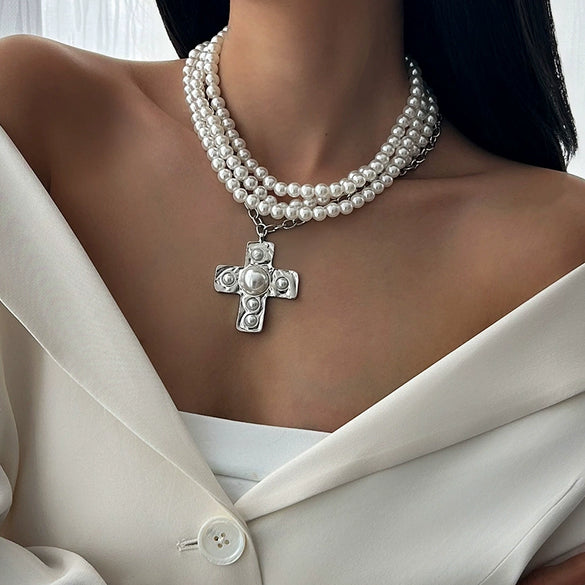 Jewelry Alloy Pendant Clavicle Chain With Geometric Pattern Imitation Pearl Beaded Electroplated For Women