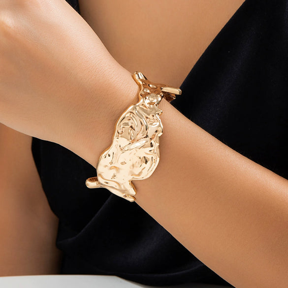 Jewelry Alloy Pleated Liquid Metal Style Irregular Retro Bracelet For Women Electroplated