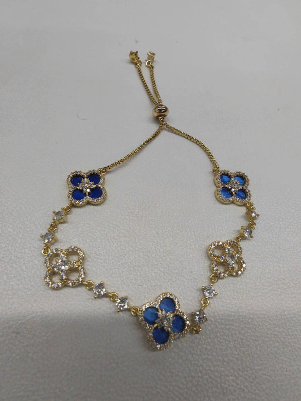Jewelry Alloy Sweet Sakura Leaves Shaped Bracelet Microinlaid Zircon Set With Diamonds Fashion Style