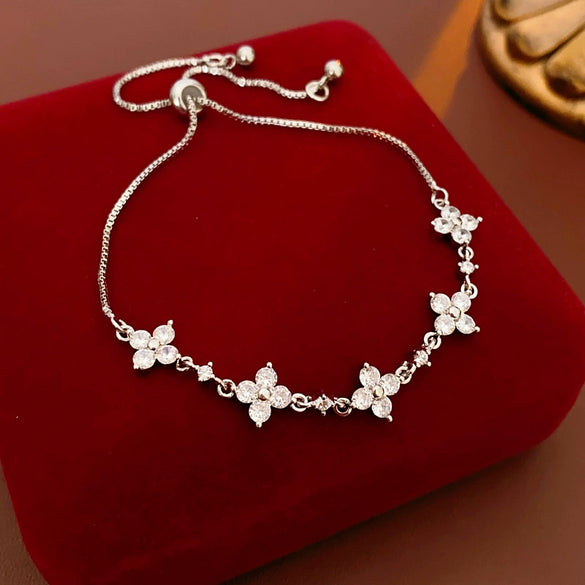 Jewelry Alloy Sweet Sakura Leaves Shaped Bracelet Microinlaid Zircon Set With Diamonds Fashion Style