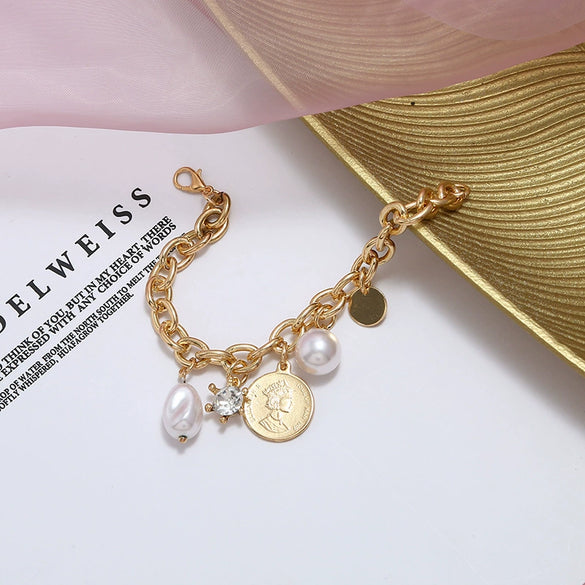 Jewelry Alloy Woven Bracelet With Shell Pattern And Rose Gold Electroplating For Women