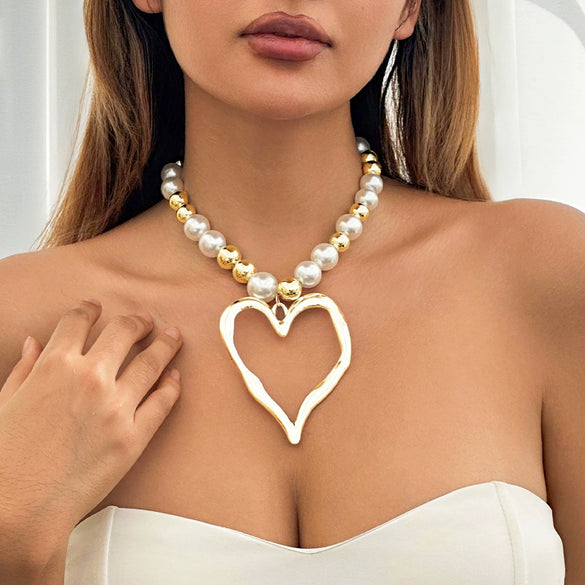 Jewelry Beaded Imitation Pearl Necklace Plastic Resin Alloy Heart Shape Electroplated For Women