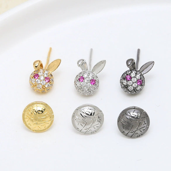 Jewelry Copper Gold Plated Inlaid Zirconium Rabbit Round Shield Badge Accessories Handmade Minimalist Electroplating
