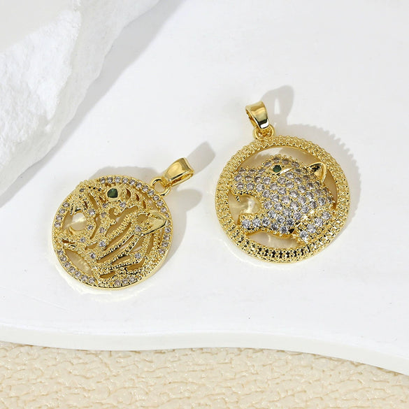 Jewelry Copper Inlaid With Zircon Animal Lion Tiger Leopard Cheetah Hollow Electroplated Pendant