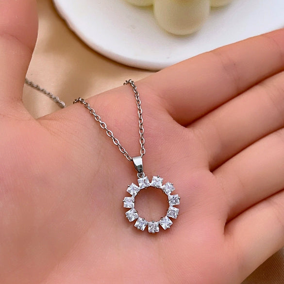 Jewelry Copper Necklace With Geometric Design And Electroplating Treatment For Women