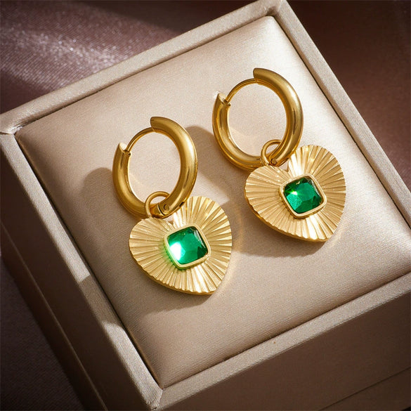 Jewelry Earrings Titanium Steel Heart Shape Geometric Pattern Inlaid Green Diamond Electroplated