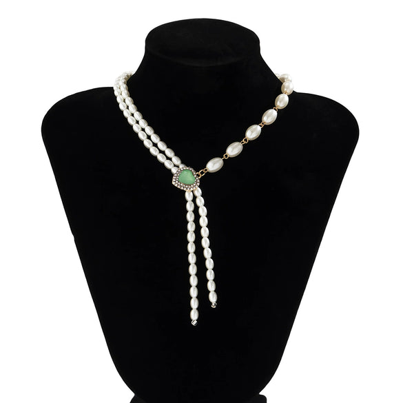 Jewelry Elegant Retro Asymmetric Imitation Pearl Tassel Heartshaped Alloy Geometric Electroplated Necklace For Women