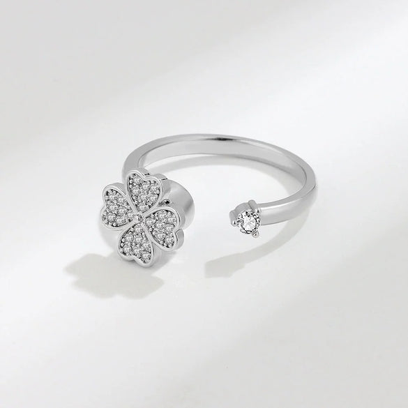 Jewelry Four Leaf Clover Rotating Opening Ring Copper Electroplated For Women