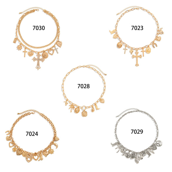 Jewelry Hip Hop Style Geometric Alloy Rhinestone Pendant Clavicle Chain With Electroplating