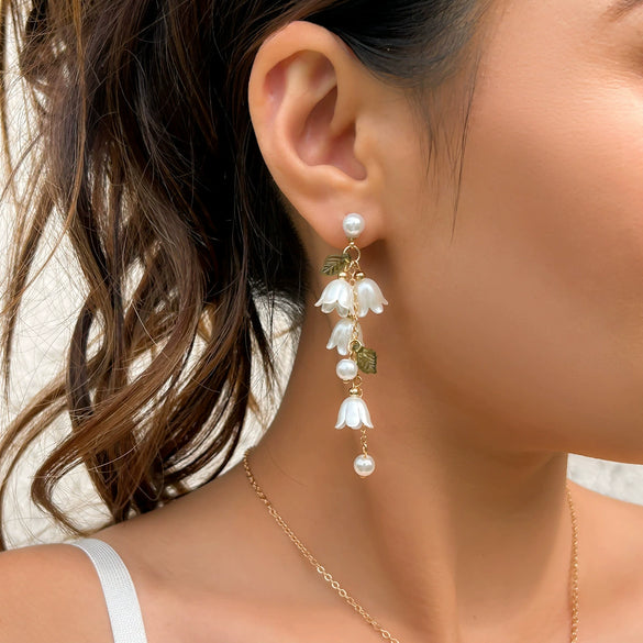 Jewelry Imitation Pearl And Artificial Crystal Lily Of The Valley Bouquet Tassel Pendant Necklace Handmade For Women