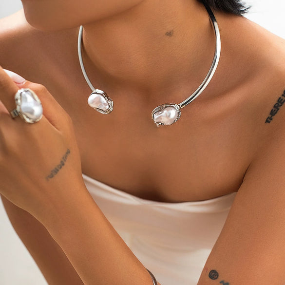 Jewelry Iron Alloy Imitation Pearl Geometric U Shape Baroque Style Collar Jewelry For Women