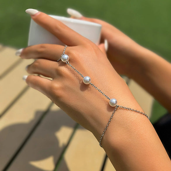 Jewelry Metal Chain Finger Bracelet For Women With Imitation Pearl Rhinestone Geometric Pattern Electroplated
