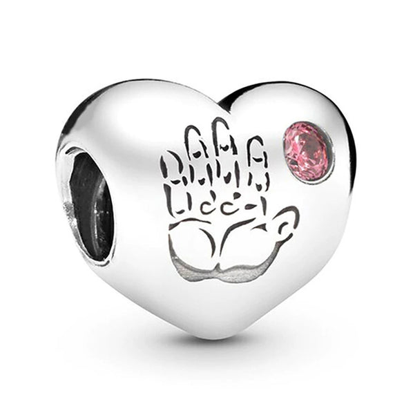 Jewelry Metal Love Chain Pendant With Totem Pattern Electroplating Original Design