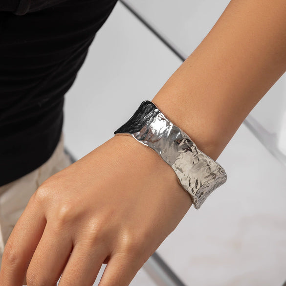 Jewelry Metal Punk Style Geometric Opening Bracelet With Electroplating