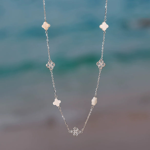 Jewelry Natural Shell Clover 925 Sterling Silver Geometric Pendant Necklace For Women Electroplating