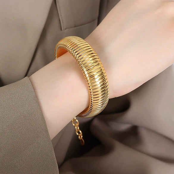 Jewelry Necklace And Bracelet Set 316L Stainless Steel Snake Bone Chain Electroplated 18K Gold Women's Exaggerated Design