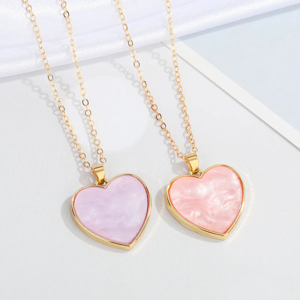 European Cross-Border Sold Jewelry Acetate Love Necklace Simple Ins Style All-Match Love Pendant Clavicle Chain Female Necklace