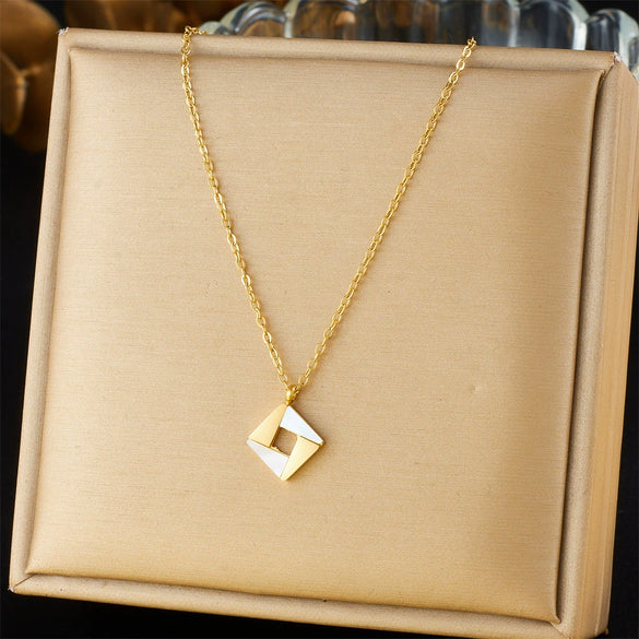 Jewelry Necklace Stainless Steel Gold Plated Square Geometric Pendant O Word Chain For Women