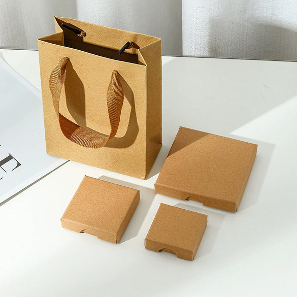 Jewelry Packaging Box With Heaven And Earth Cover Made Of Paper And Cardboard