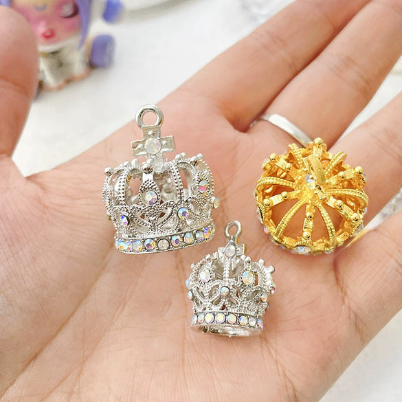 Jewelry Pendant Copper Inlaid Zirconium Three Dimensional Crown Line Pattern Electroplated Handmade