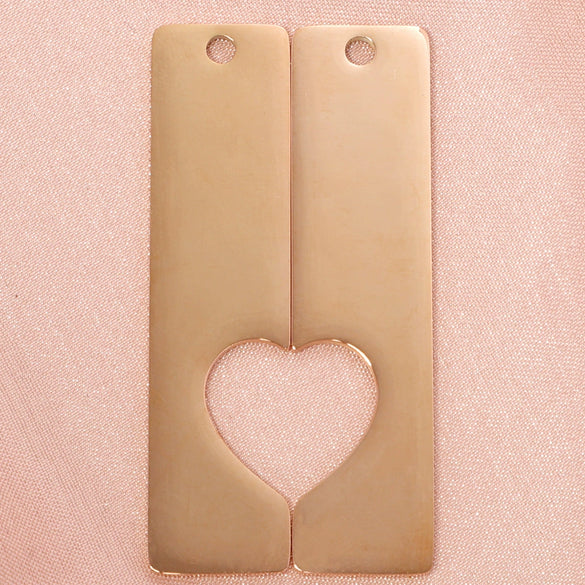 Jewelry Pendant Stainless Steel Hollow Half Heart Shape Smooth Geometric Electroplated For Couples